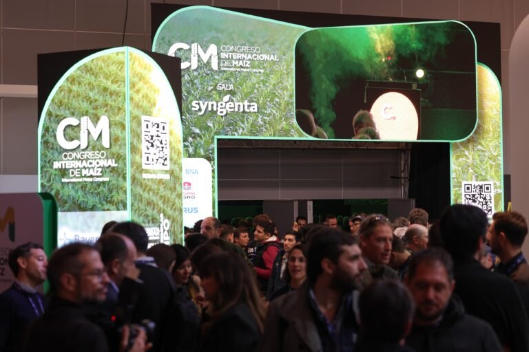 Hall con portico Syngenta - BNA Sigma Spraytec